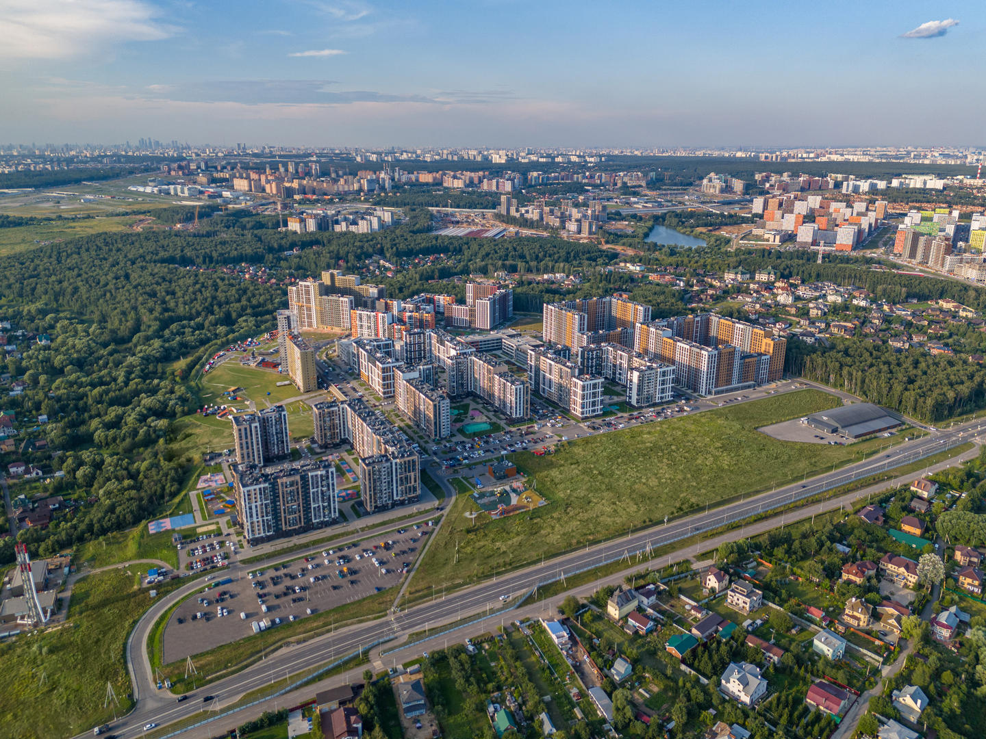 Продажа 3-комнатной новостройки, Москва, деревня Столбово,  проспект Куприна